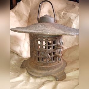 Antique Japanese Garden Lantern
